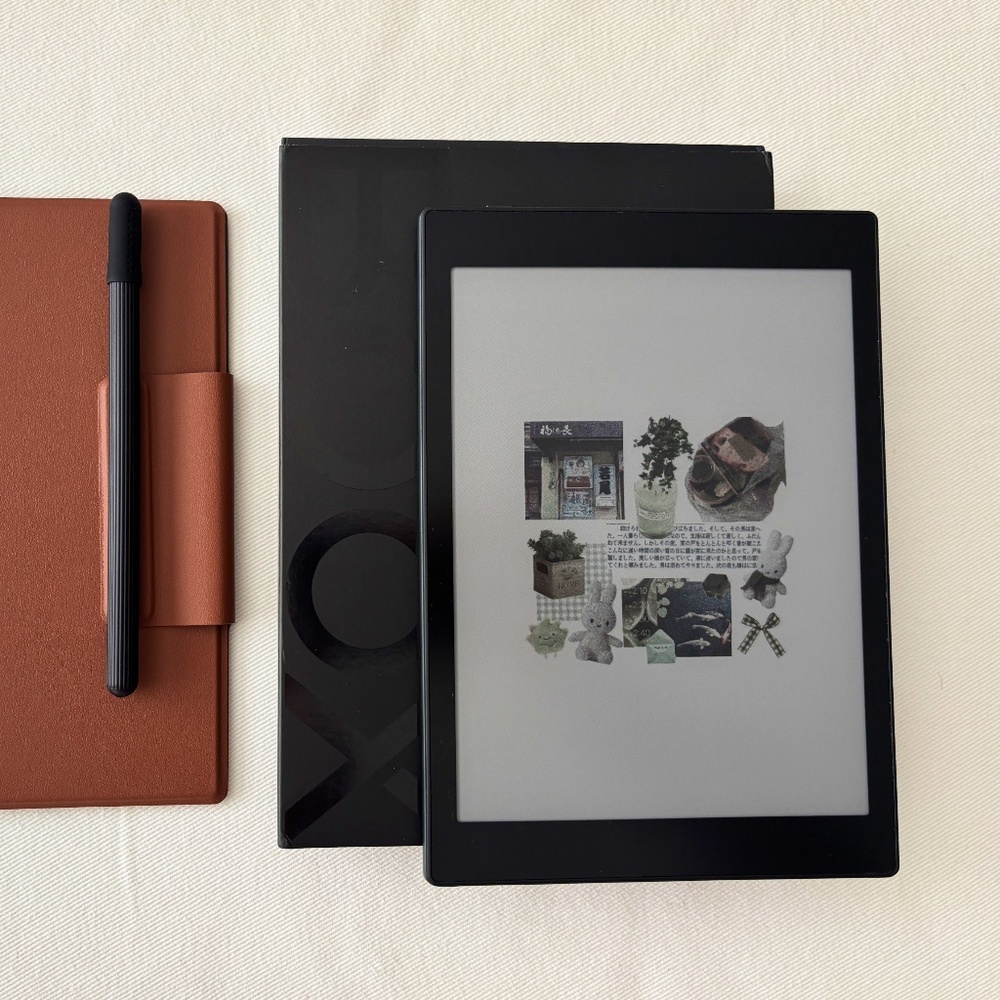 *OPEN TO OFFERS* BOOX Tab Mini C Tablet in Black with Magnetic Case + Stylus Pen